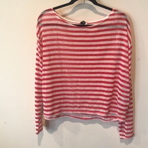 Light scoop neck striped shirt